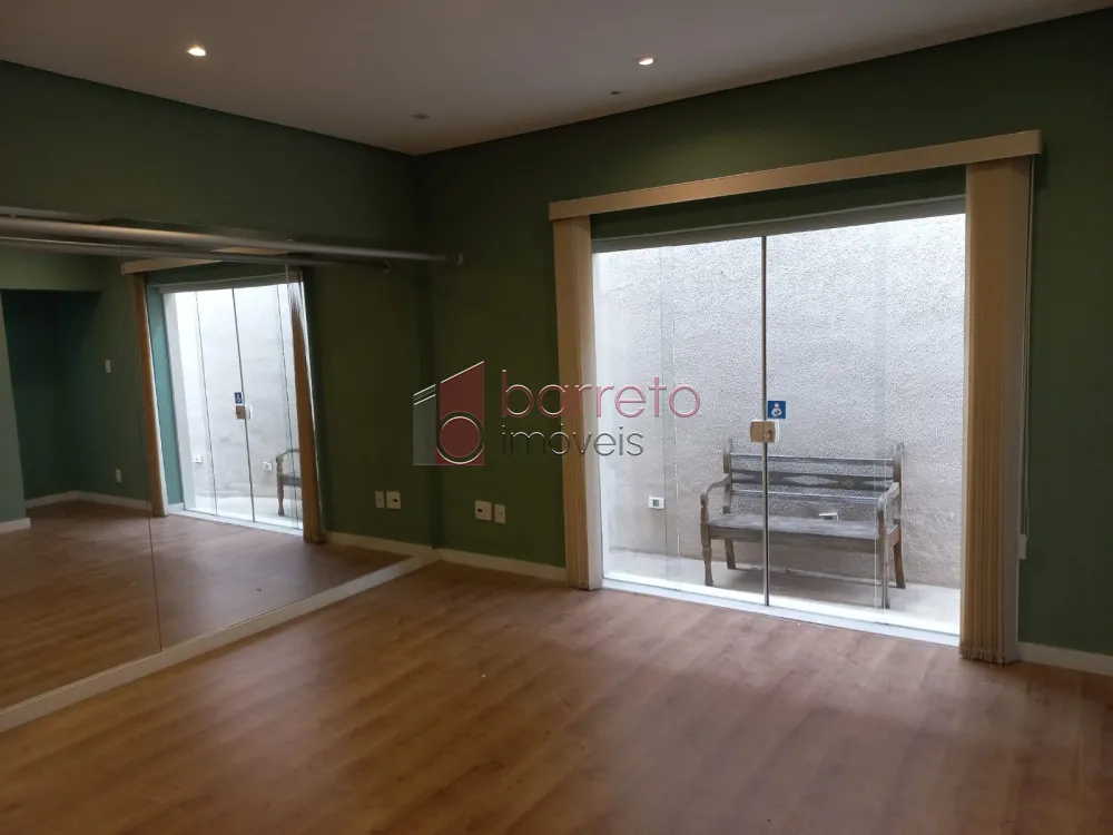 CASA/SALÃO COMERCIAL PARA VENDA NA VILA VIRGINIA (RUA DO RETIRO) EM JUNDIAÍ/SP