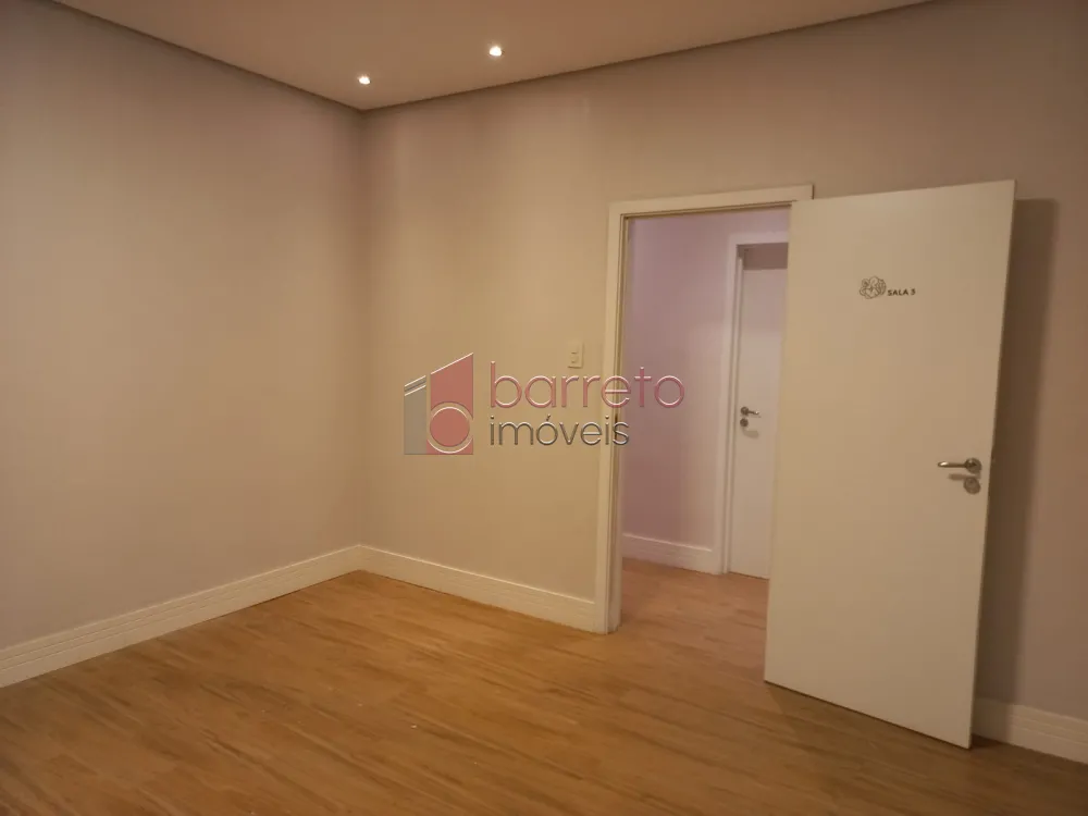 CASA/SALÃO COMERCIAL PARA VENDA NA VILA VIRGINIA (RUA DO RETIRO) EM JUNDIAÍ/SP