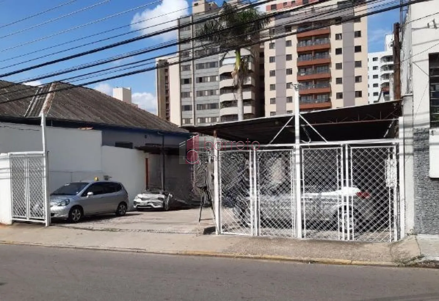 ESTACIONAMENTO E CASA PARA VENDA CENTRO JUNDIAI