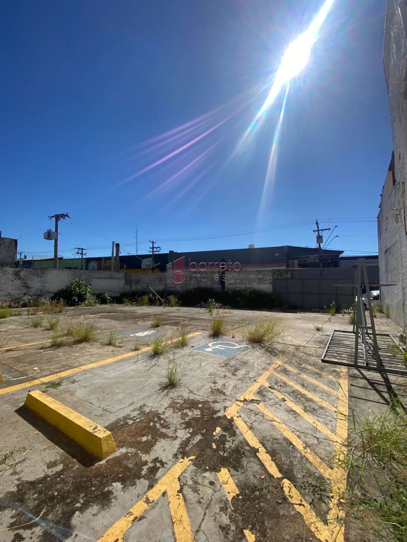 TERRENO COMERCIAL À VENDA NO CENTRO DE JUNDIAÍ/SP