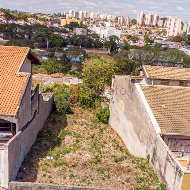TERRENO À VENDA NO BAIRRO COLÔNIA EM JUNDIAÍ/SP