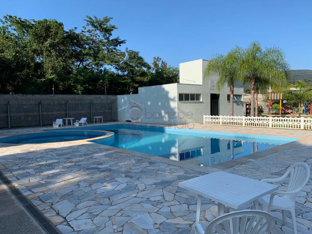 CASA PARA VENDA, NO CONDOMÍNIO VILLAGIO DA SERRA – BAIRRO JARDIM DAS SAMAMBAIAS – JUNDIAÍ – SP