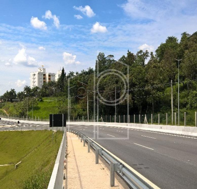 AREA PARA VENDA FINAL AVENIDA NOVE DE JULHO TREVO DA ANHANGUERA JUNDIAI SP