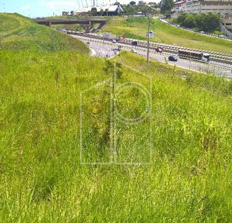 AREA PARA VENDA FINAL AVENIDA NOVE DE JULHO TREVO DA ANHANGUERA JUNDIAI SP