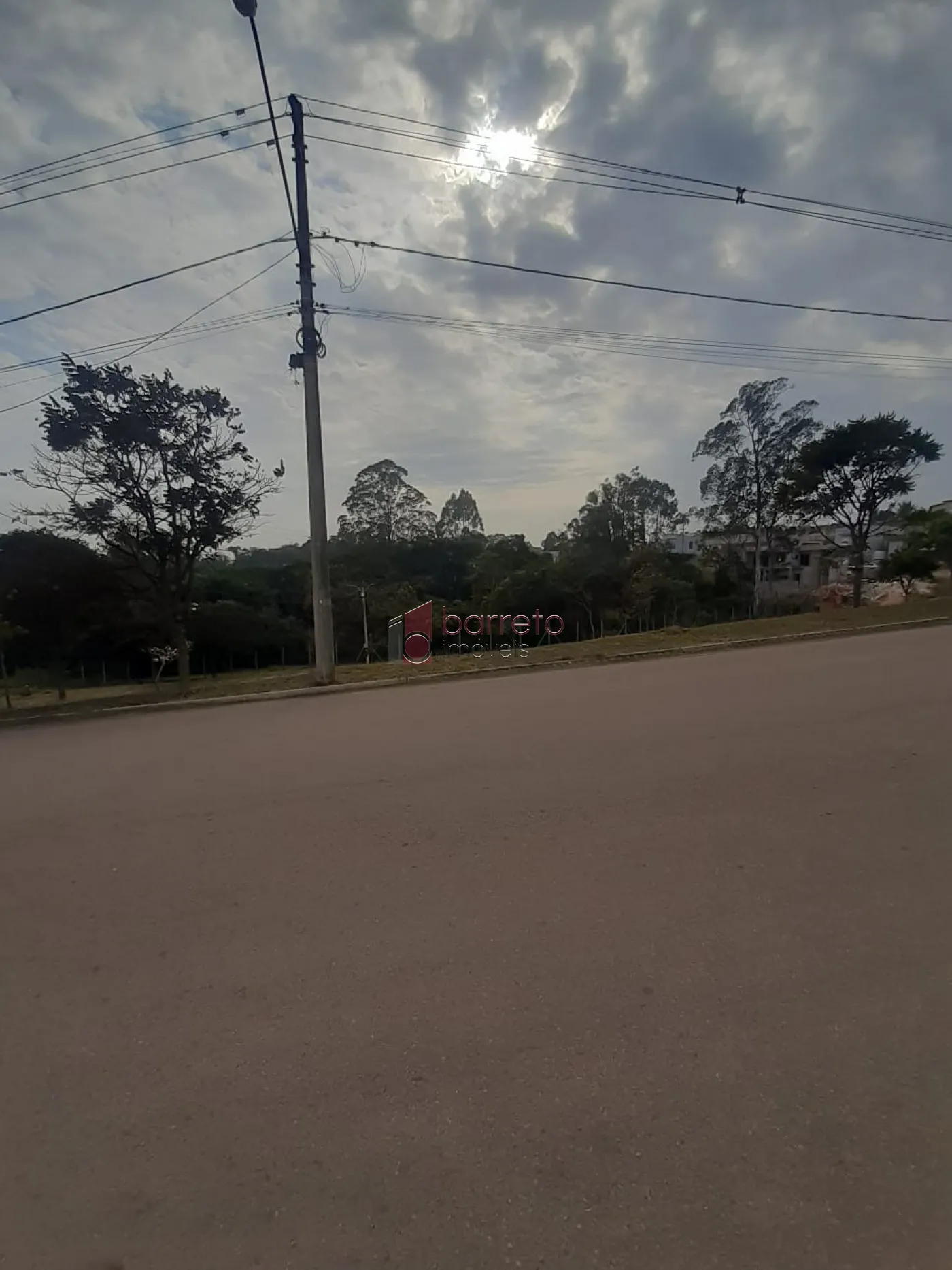 TERRENO À VENDA NO CONDOMÍNIO BELLA VITTÁ EM JUNDIAÍ/SP