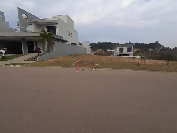 TERRENO À VENDA NO CONDOMÍNIO BELLA VITTÁ EM JUNDIAÍ/SP