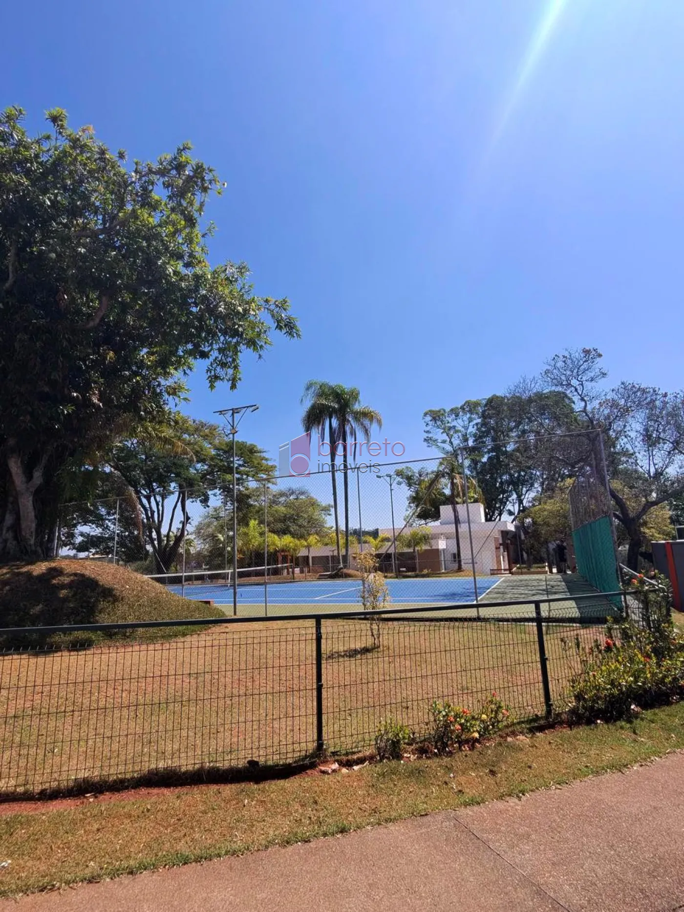 TERRENO À VENDA NO CONDOMÍNIO BELLA VITTÁ EM JUNDIAÍ/SP