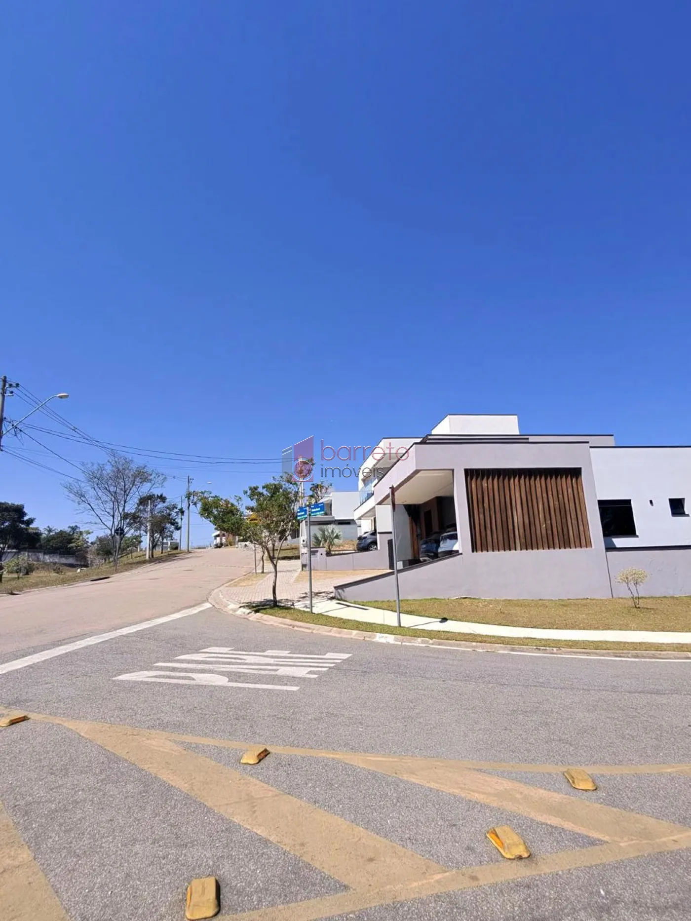 TERRENO À VENDA NO CONDOMÍNIO BELLA VITTÁ EM JUNDIAÍ/SP
