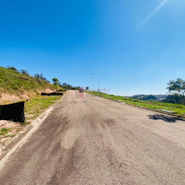 TERRENO À VENDA NO CONDOMÍNIO SANTA ESMERALDA NO BAIRRO CAXAMBÚ EM JUNDIAÍ/SP