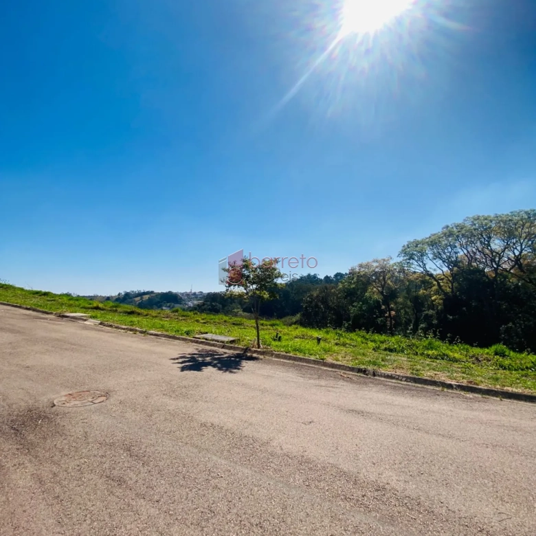 TERRENO À VENDA NO CONDOMÍNIO SANTA ESMERALDA NO BAIRRO CAXAMBÚ EM JUNDIAÍ/SP