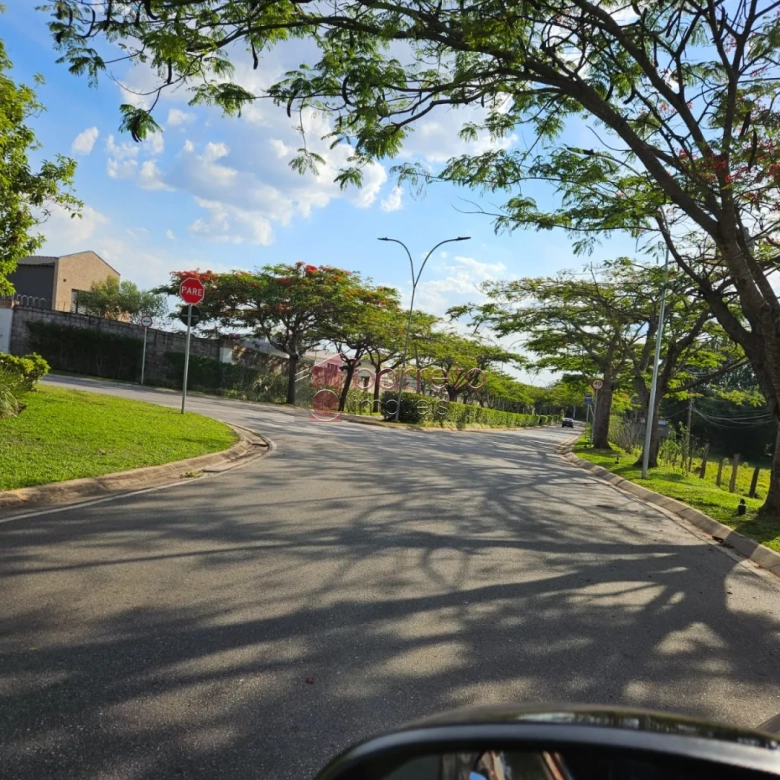 TERRENO À VENDA NO CONDOMÍNIO TERRAS DO CAXAMBÚ EM JUNDIAÍ/SP