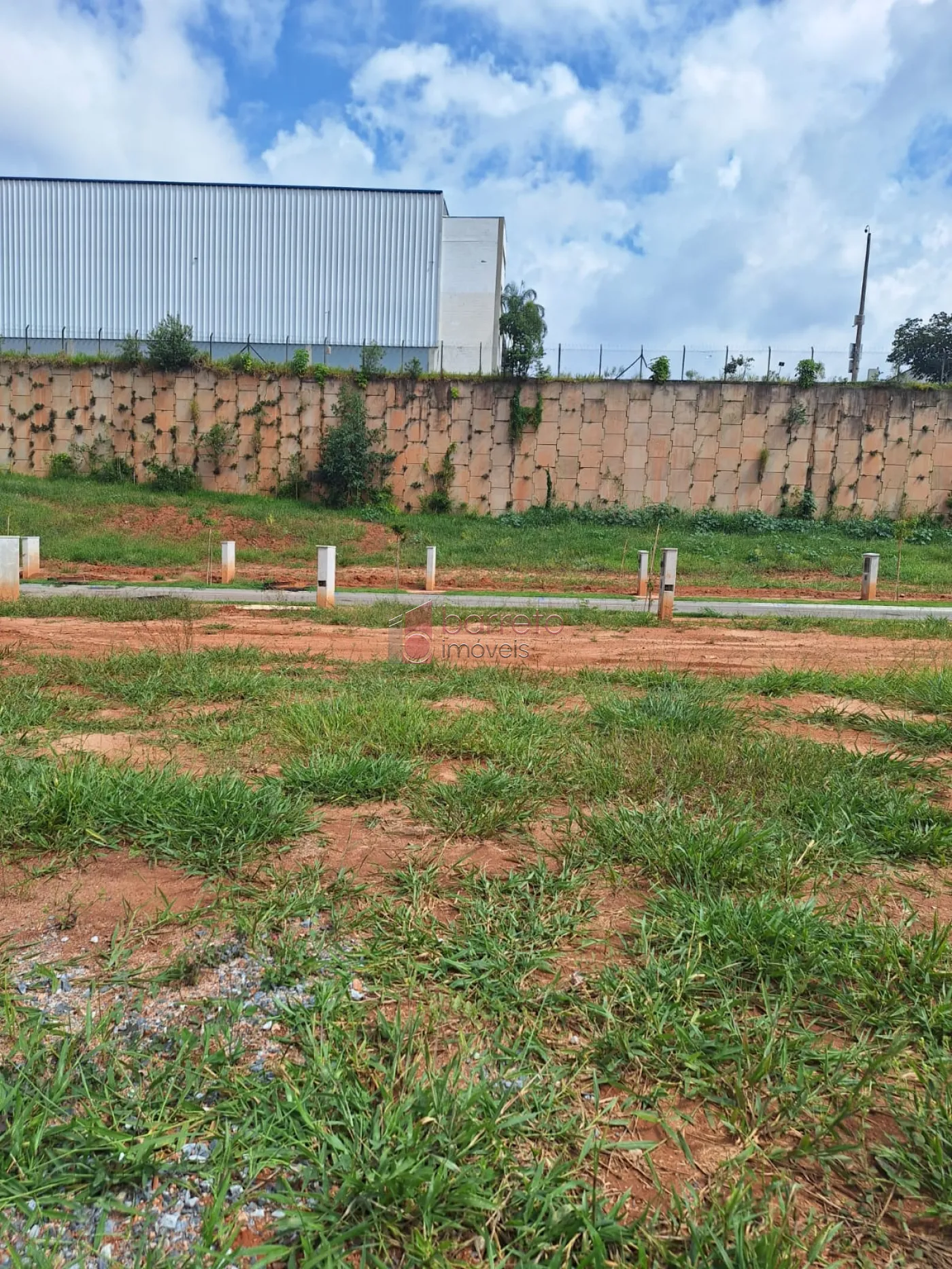 TERRENO À VENDA NO CONDOMÍNIO VILLAGIO TUNIS – JUNDIAÍ/SP