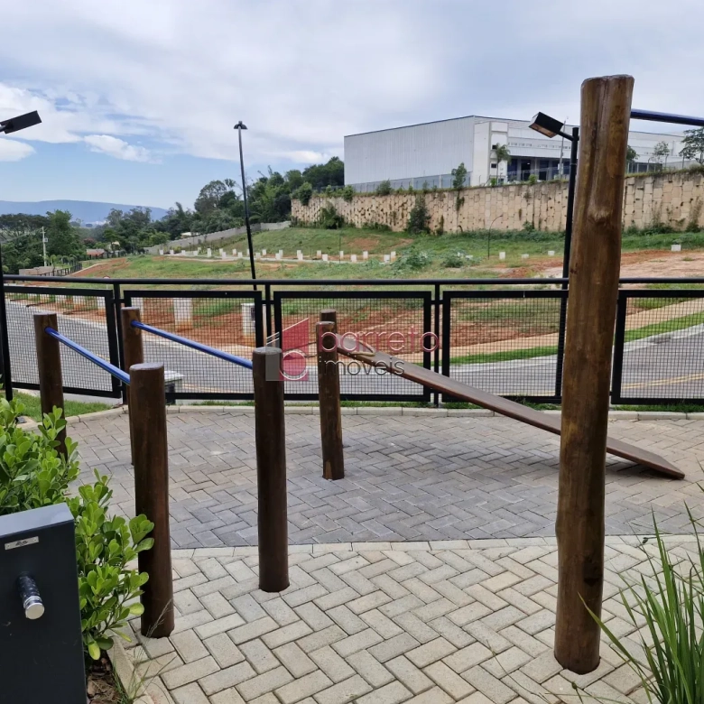 TERRENO À VENDA NO CONDOMÍNIO VILLAGIO TUNIS – JUNDIAÍ/SP