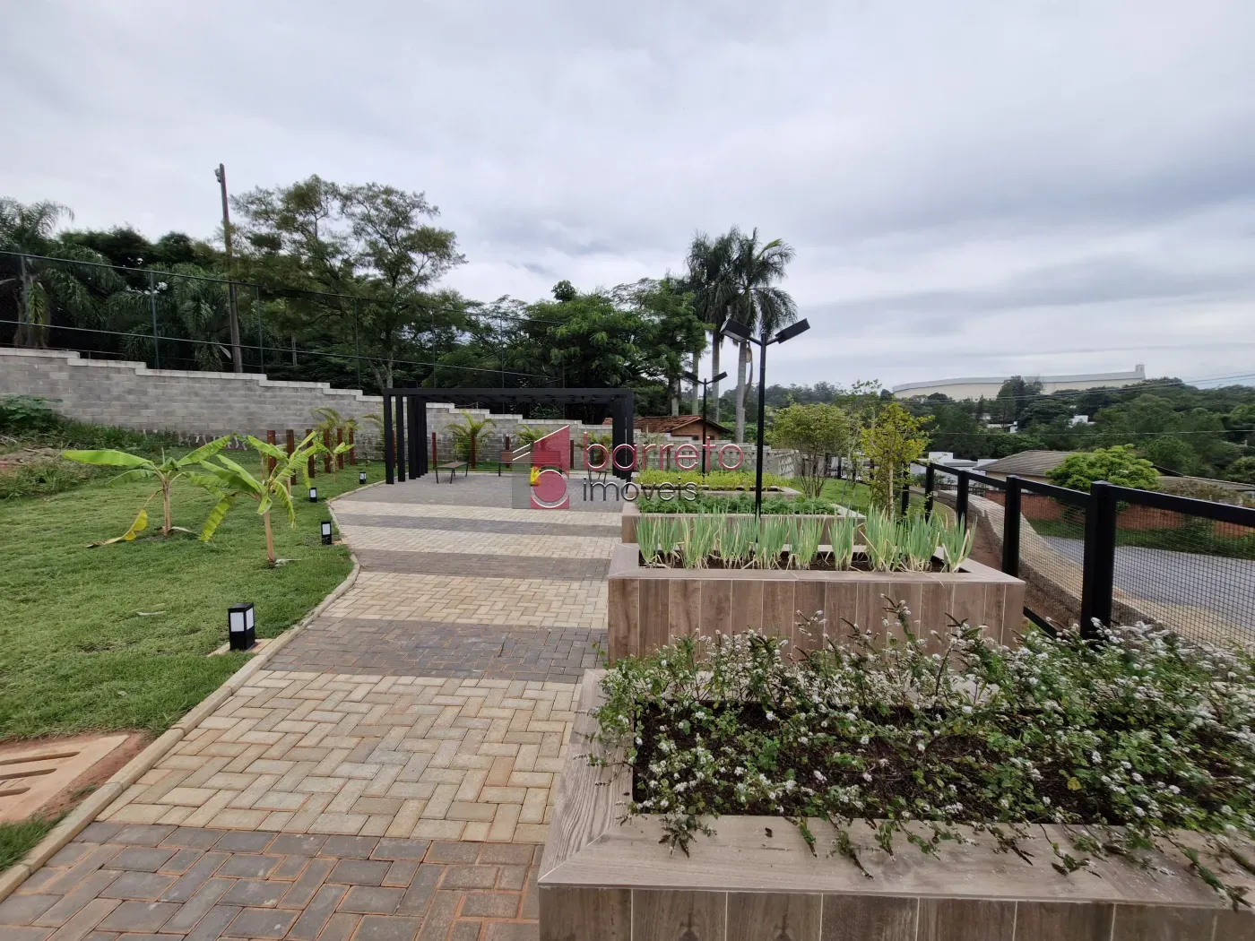 TERRENO À VENDA NO CONDOMÍNIO VILLAGIO TUNIS – JUNDIAÍ/SP