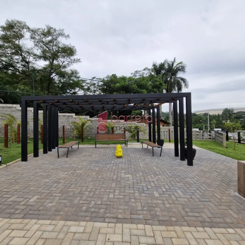 TERRENO À VENDA NO CONDOMÍNIO VILLAGIO TUNIS – JUNDIAÍ/SP