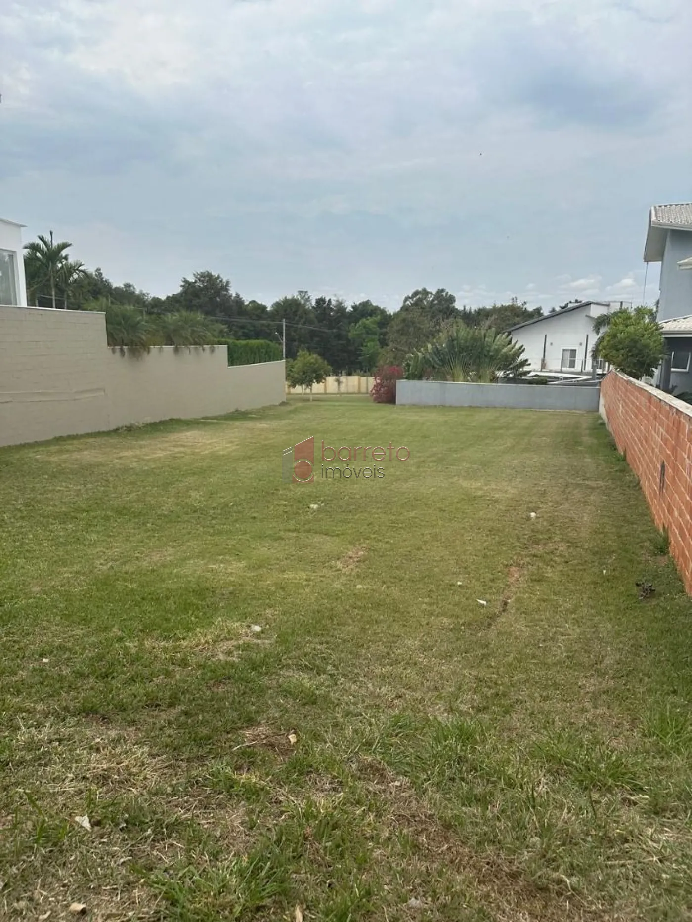 TERRENO À VENDA NO CONDOMÍNIO RESERVA DA SERRA EM JUNDIAÍ/SP
