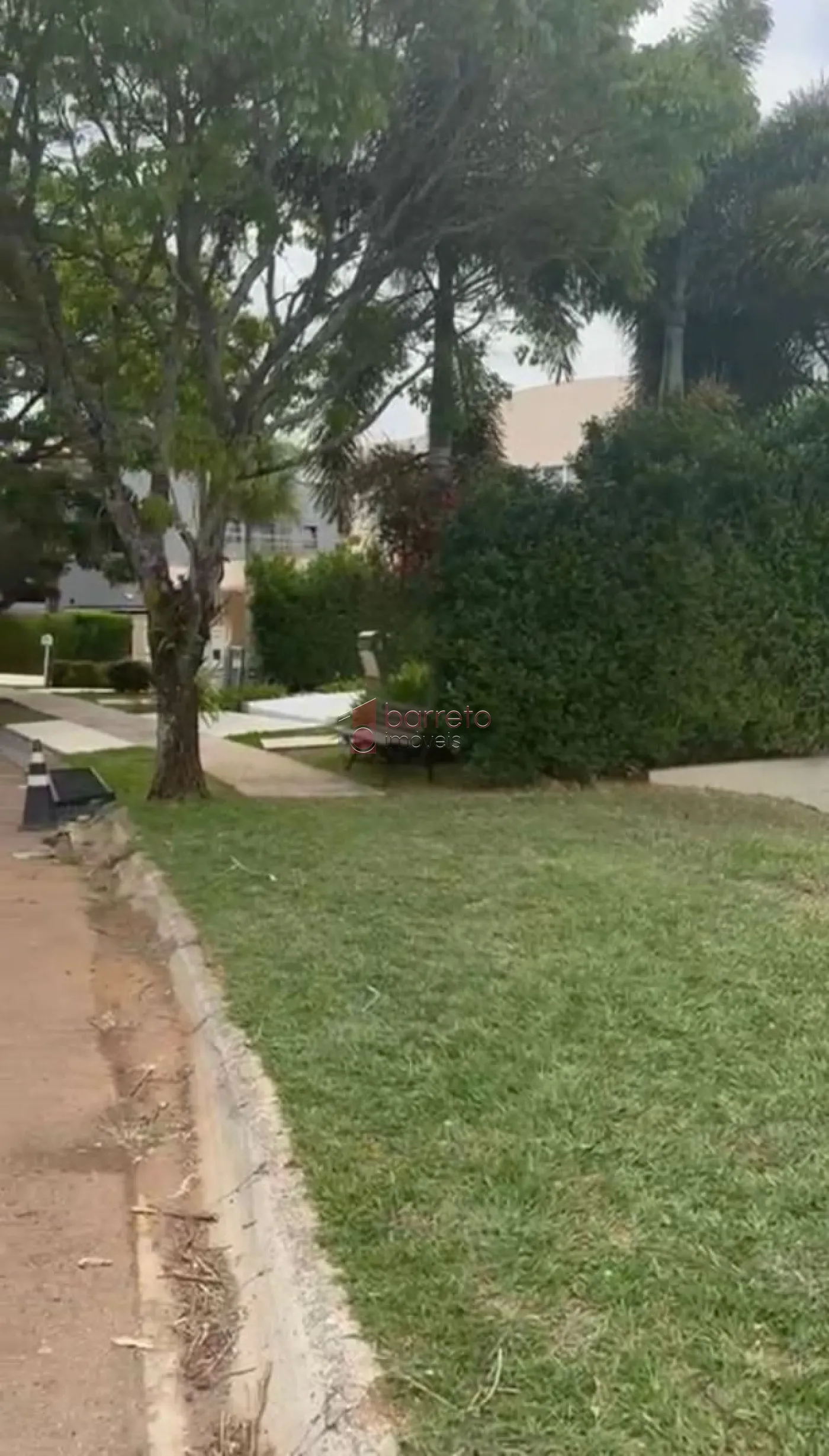 TERRENO À VENDA NO CONDOMÍNIO RESERVA DA SERRA EM JUNDIAÍ/SP