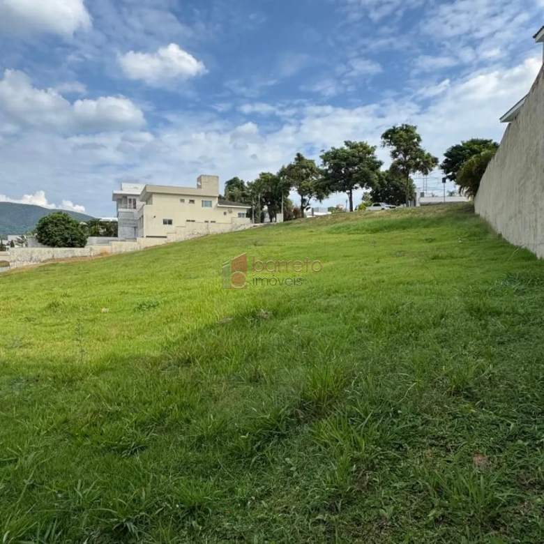 TERRENO À VENDA NO CONDOMÍNIO RESERVA DA SERRA EM JUNDIAÍ/SP