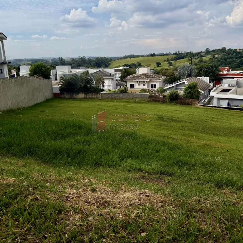 TERRENO À VENDA NO CONDOMÍNIO RESERVA DA SERRA EM JUNDIAÍ/SP