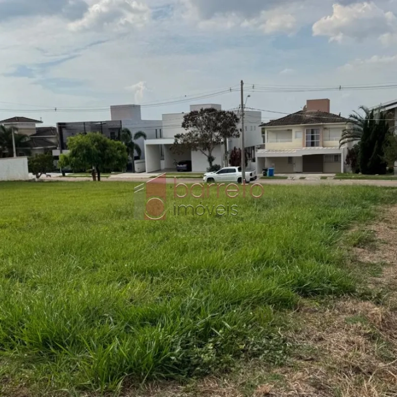 TERRENO À VENDA NO CONDOMÍNIO RESERVA DA SERRA EM JUNDIAÍ/SP
