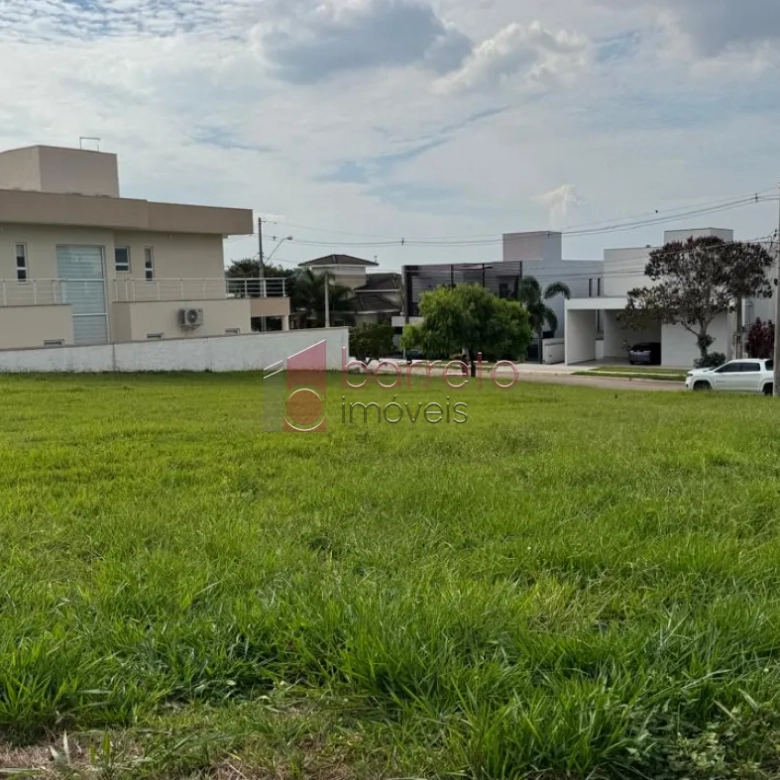 TERRENO À VENDA NO CONDOMÍNIO RESERVA DA SERRA EM JUNDIAÍ/SP