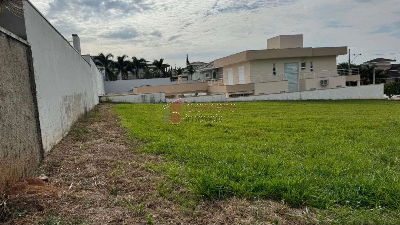 TERRENO À VENDA NO CONDOMÍNIO RESERVA DA SERRA EM JUNDIAÍ/SP