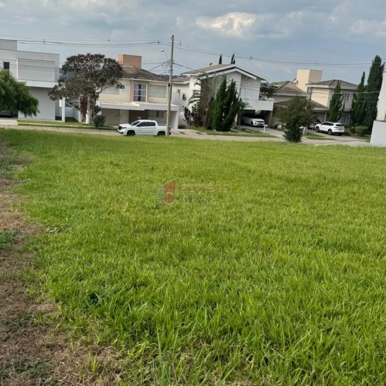 TERRENO À VENDA NO CONDOMÍNIO RESERVA DA SERRA EM JUNDIAÍ/SP