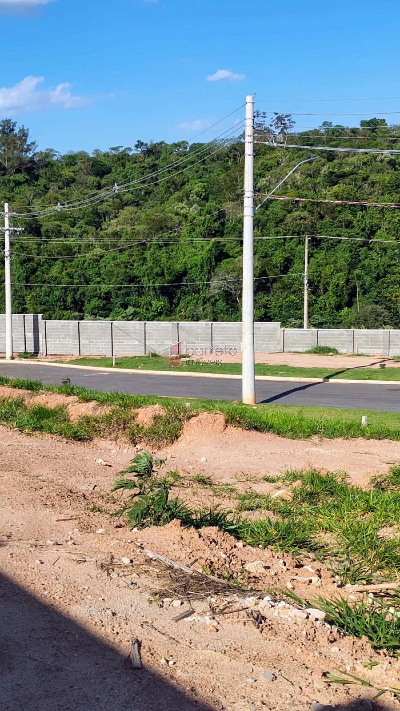 TERRENO À VENDA NO CONDOMÍNIO RESERVA DOS LAGOS – BAIRRO CORRUPIRA – JUNDIAÍ/SP