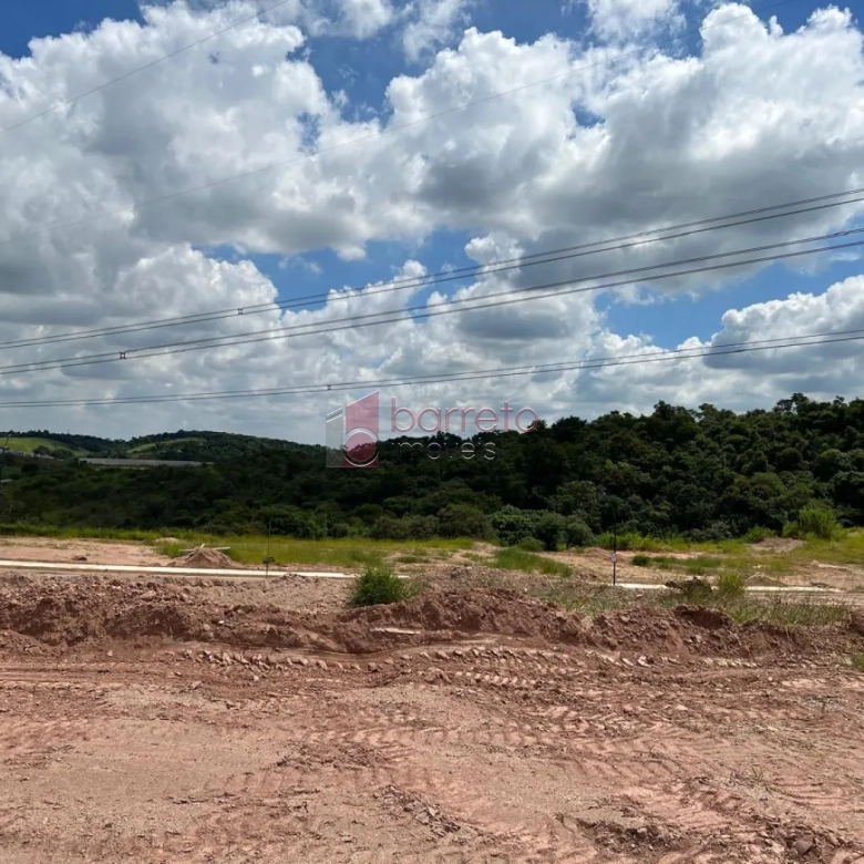 TERRENO À VENDA NO CONDOMÍNIO PORTAL DOS LAGOS – JUNDIAÍ/SP