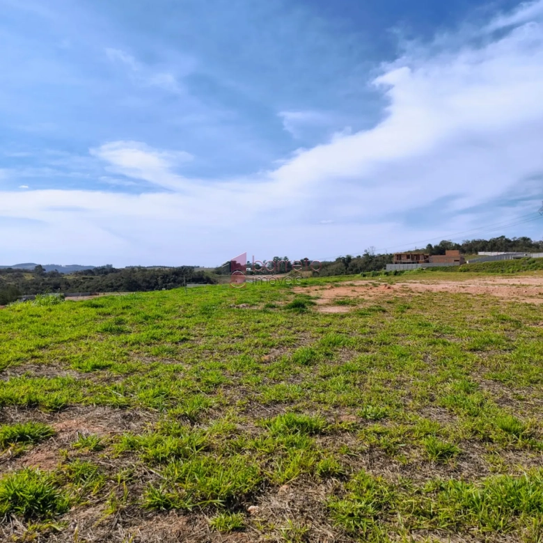 TERRENO À VENDA NO CONDOMÍNIO PORTAL DOS LAGOS EM JUNDIAÍ/SP