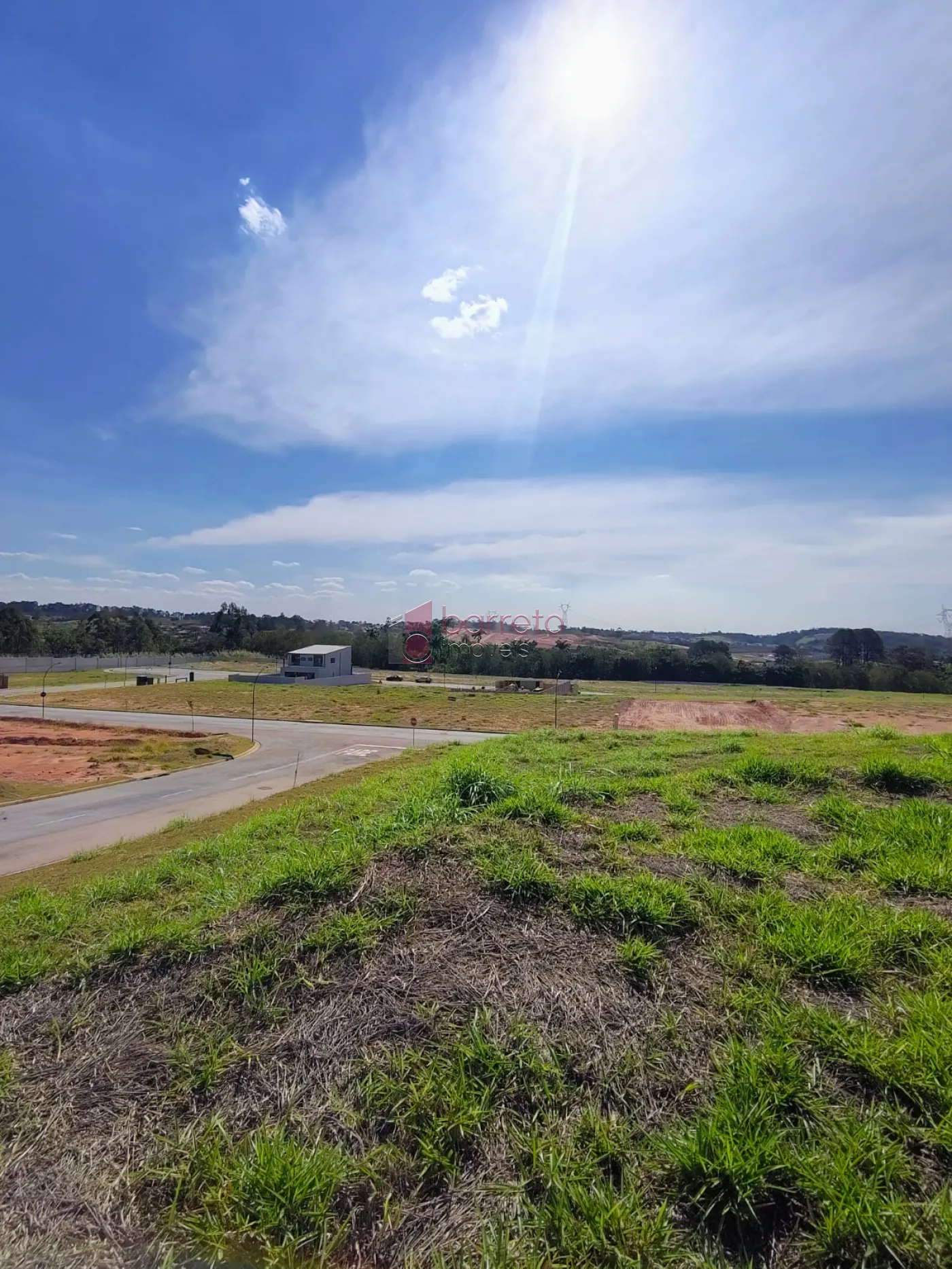 TERRENO À VENDA NO CONDOMÍNIO PORTAL DOS LAGOS EM JUNDIAÍ/SP
