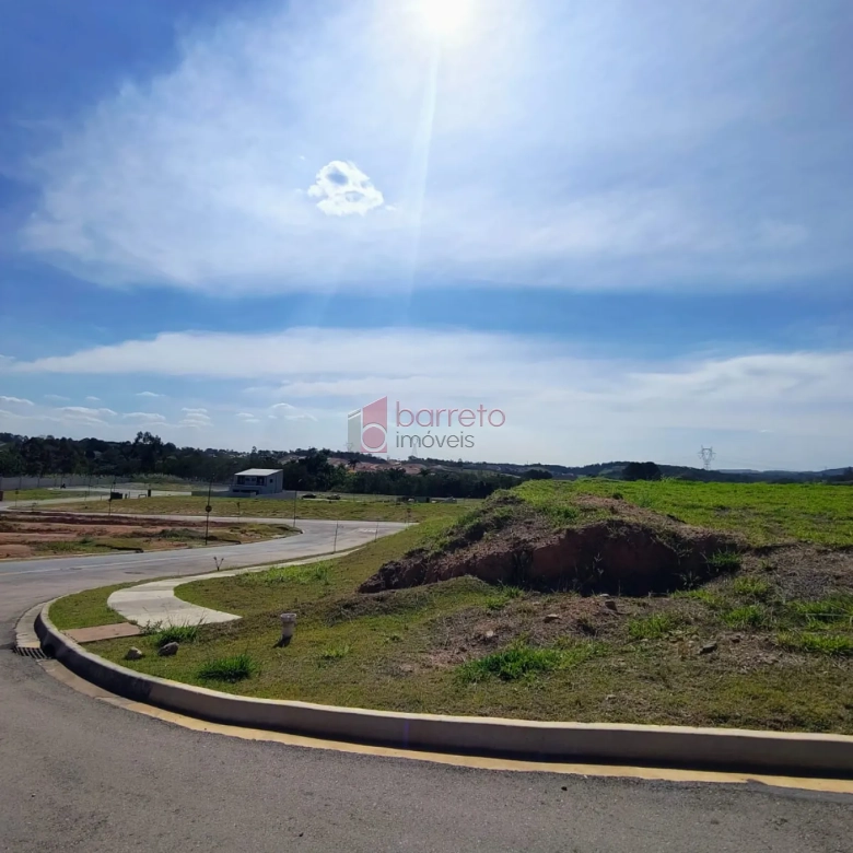 TERRENO À VENDA NO CONDOMÍNIO PORTAL DOS LAGOS EM JUNDIAÍ/SP