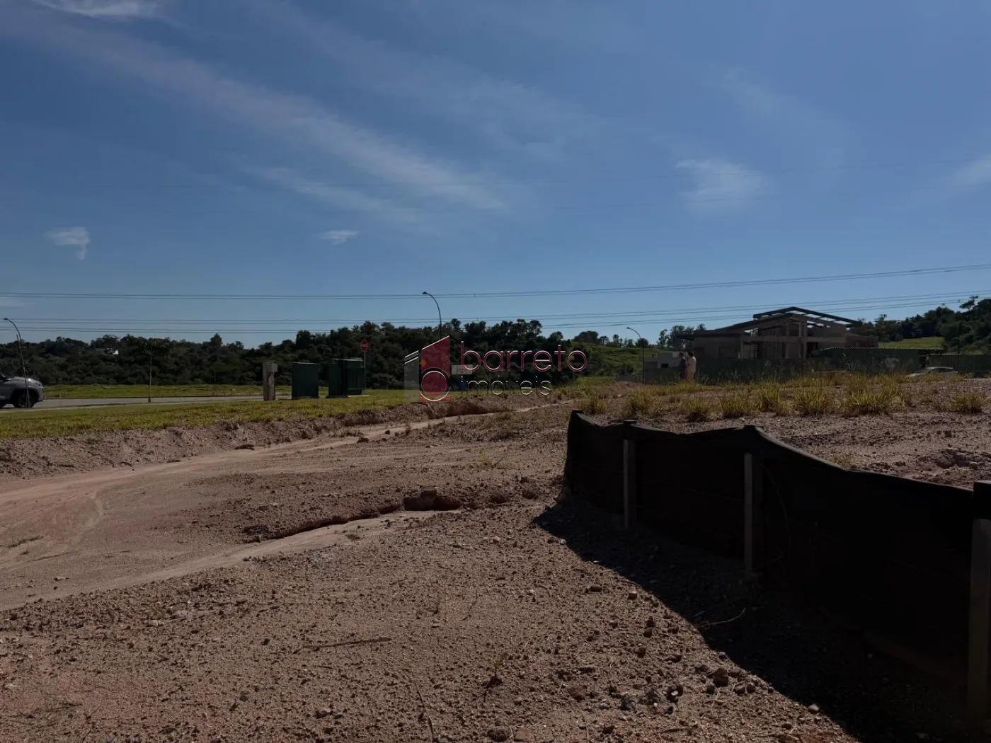 TERRENO À VENDA NO CONDOMÍNIO PORTAL DOS LAGOS – JUNDIAÍ/SP