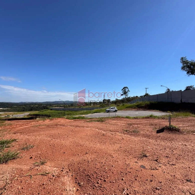 TERRENO À VENDA NO CONDOMÍNIO PORTAL DOS LAGOS – JUNDIAÍ/SP
