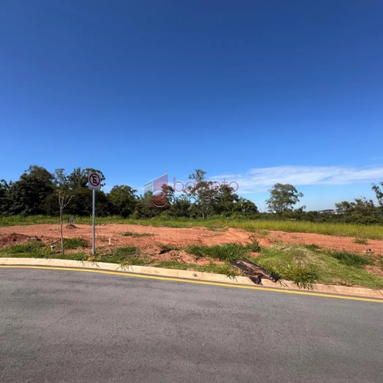 TERRENO À VENDA NO CONDOMÍNIO PORTAL DOS LAGOS – JUNDIAÍ/SP