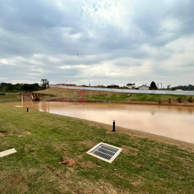 TERRENO À VENDA NO CONDOMÍNIO VILLAGGIO ENGORDADOURO – FASE 1 – JUNDIAÍ/SP