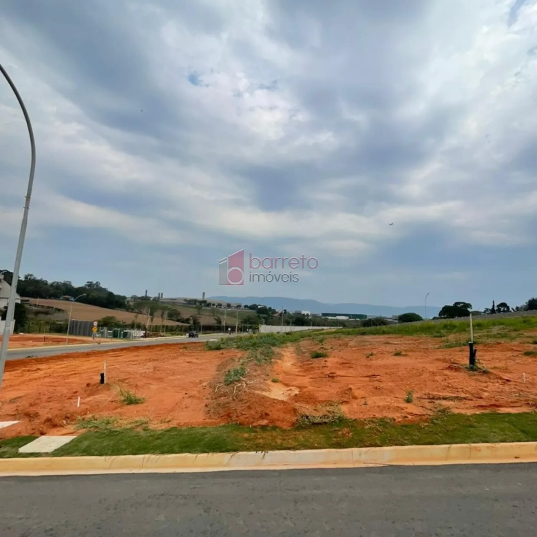 TERRENO À VENDA NO CONDOMÍNIO VILLAGGIO ENGORDADOURO – FASE 1 – JUNDIAÍ/SP