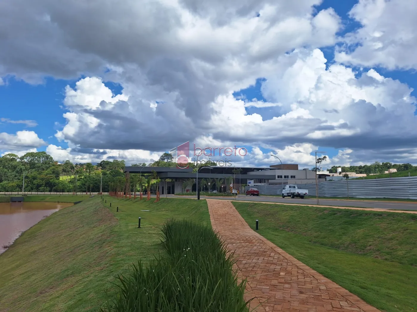TERRENO À VENDA NO CONDOMÍNIO VILLAGGIO ENGORDADOURO EM JUNDIAÍ/SP