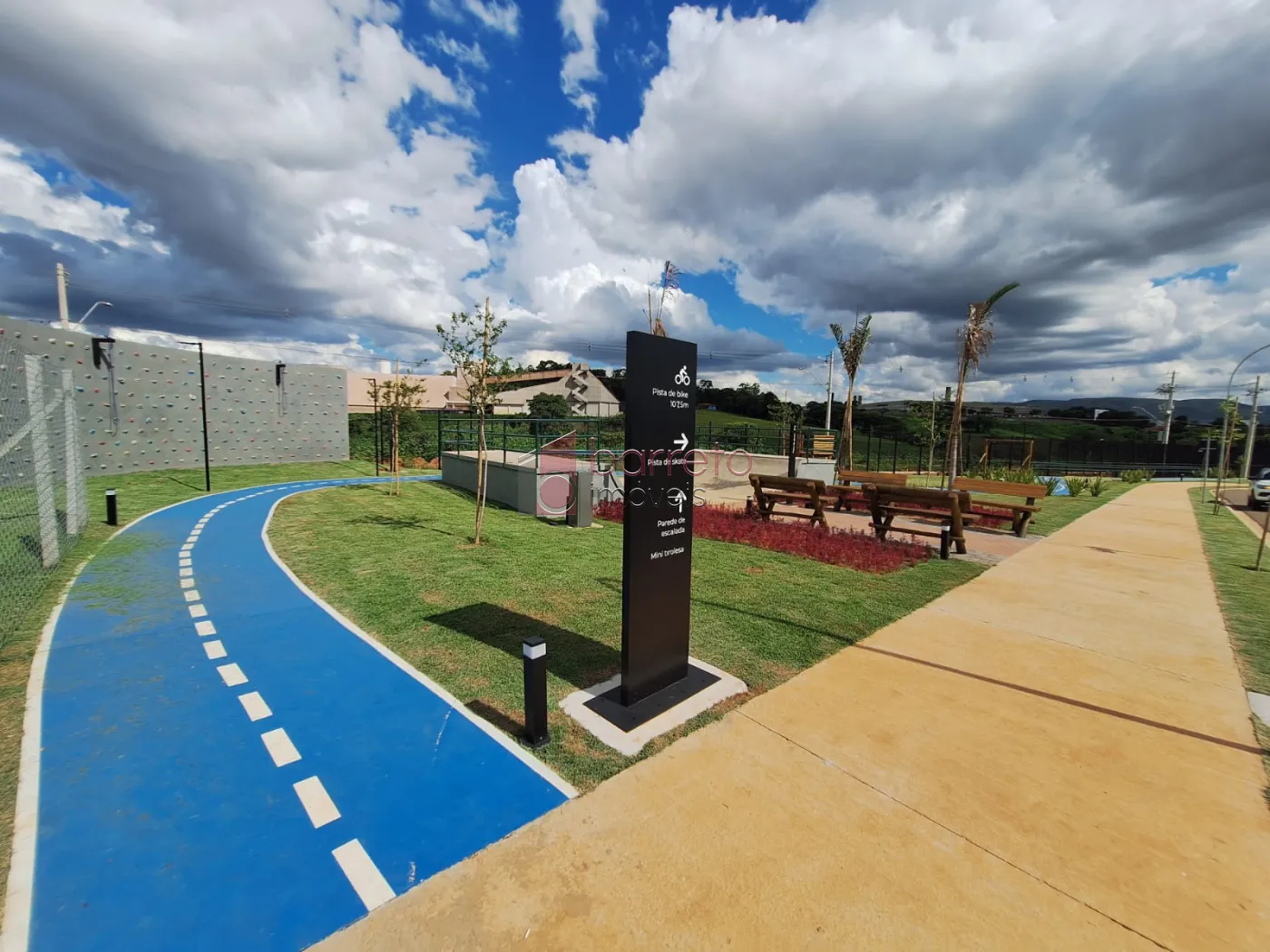 TERRENO À VENDA NO CONDOMÍNIO VILLAGGIO ENGORDADOURO EM JUNDIAÍ/SP