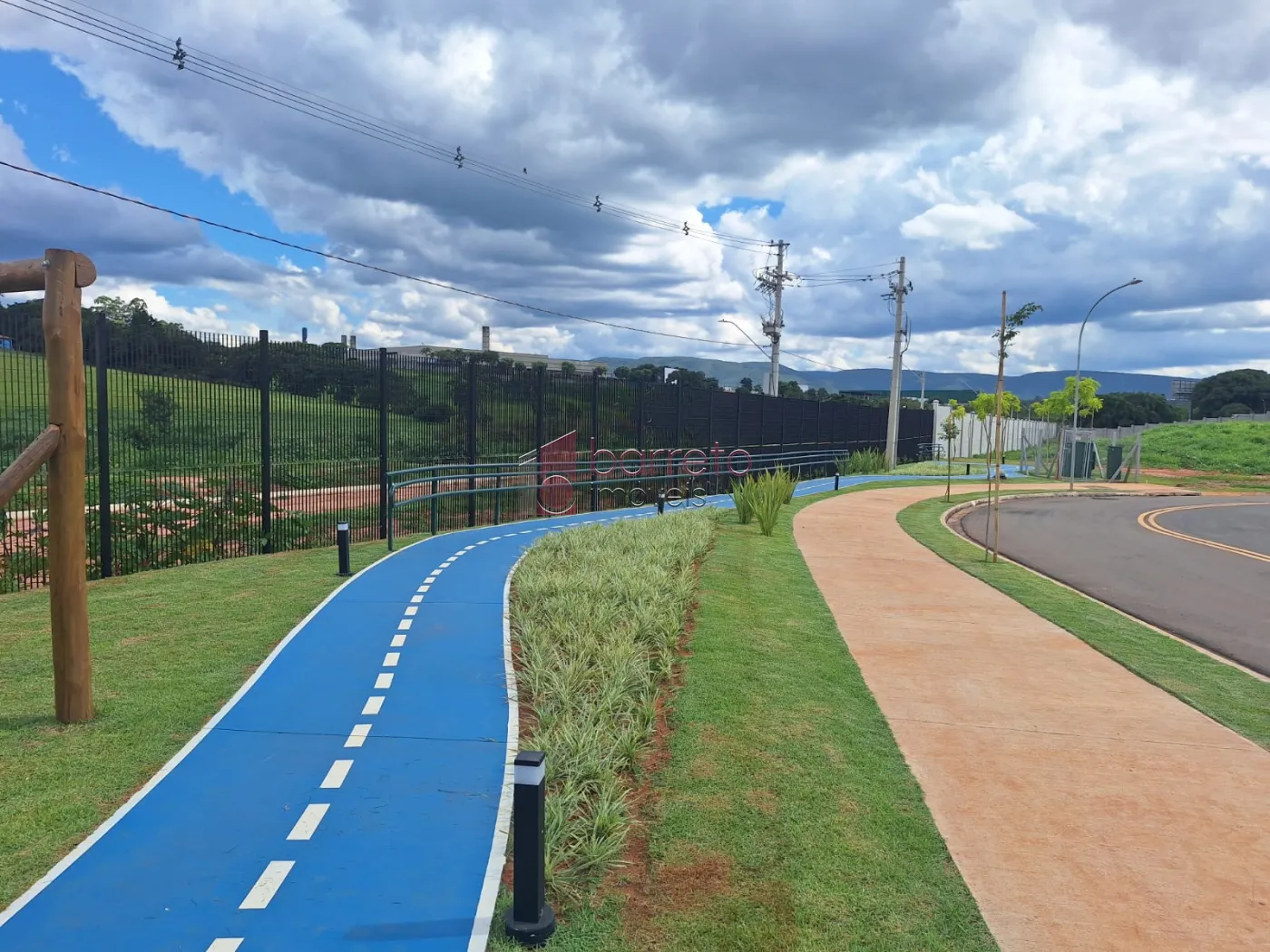TERRENO À VENDA NO CONDOMÍNIO VILLAGGIO ENGORDADOURO EM JUNDIAÍ/SP