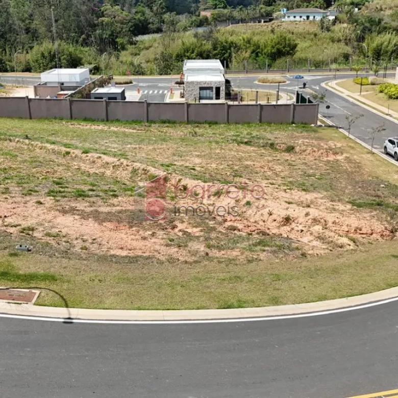 TERRENO À VENDA NO CONDOMÍNIO TAMBORÉ EM JUNDIAÍ/SP