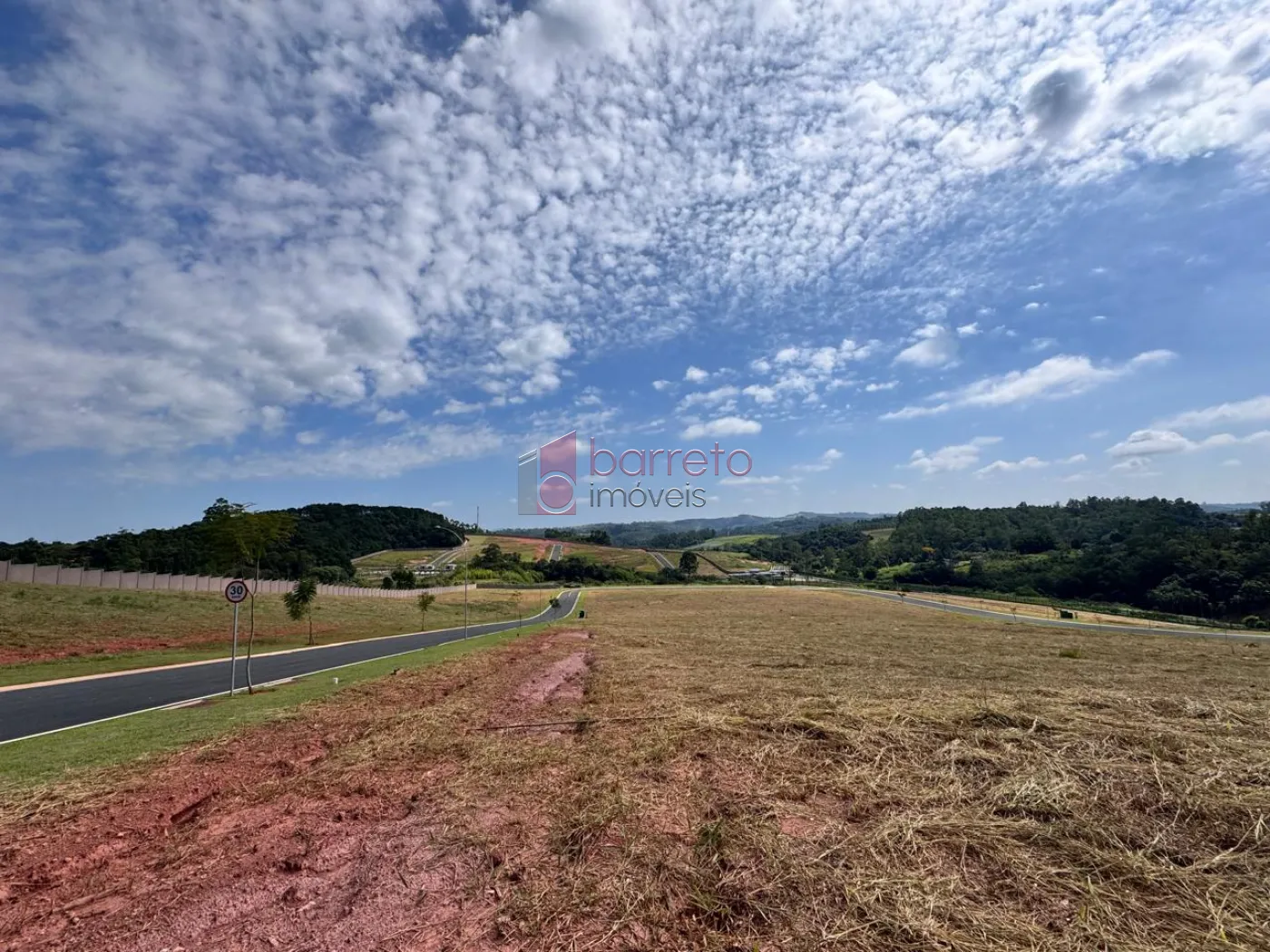 TERRENO PARA VENDA NO CONDOMÍNIO TAMBORÉ – JUNDIAÍ/SP