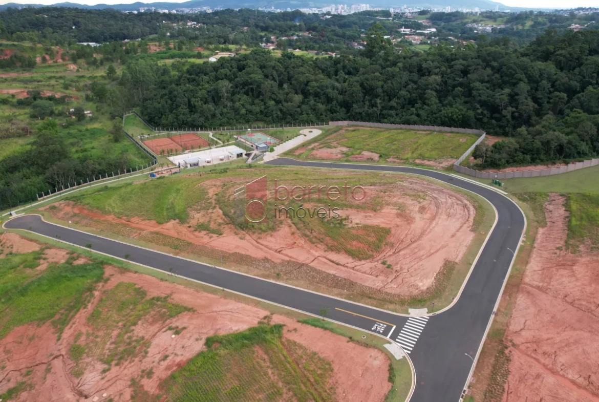 TERRENO PARA VENDA NO CONDOMÍNIO TAMBORÉ – JUNDIAÍ/SP