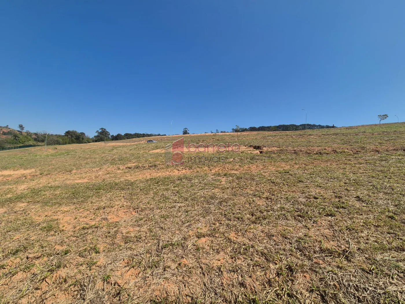 TERRENO À VENDA NO CONDOMÍNIO TAMBORÉ EM JUNDIAÍ/SP