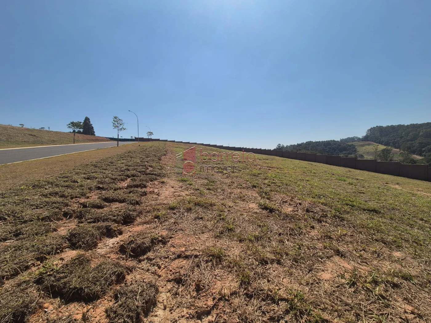 TERRENO À VENDA NO CONDOMÍNIO TAMBORÉ EM JUNDIAÍ/SP