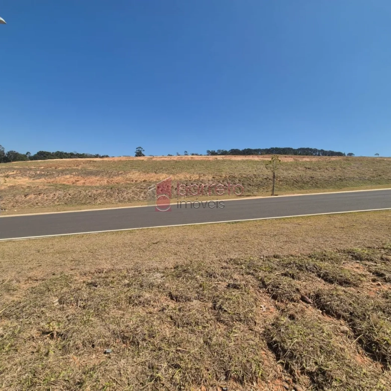 TERRENO À VENDA NO CONDOMÍNIO TAMBORÉ EM JUNDIAÍ/SP