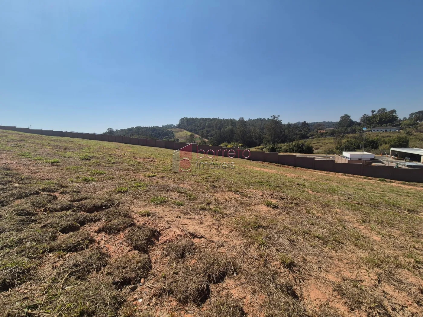 TERRENO À VENDA NO CONDOMÍNIO TAMBORÉ EM JUNDIAÍ/SP