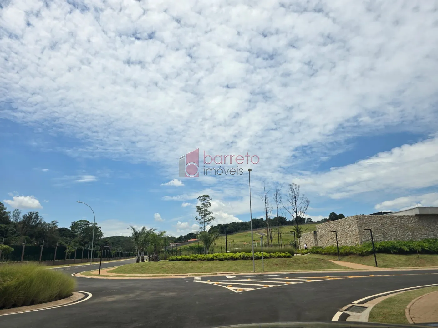 TERRENO À VENDA NO CONDOMÍNIO TAMBORÉ – JUNDIAÍ/SP