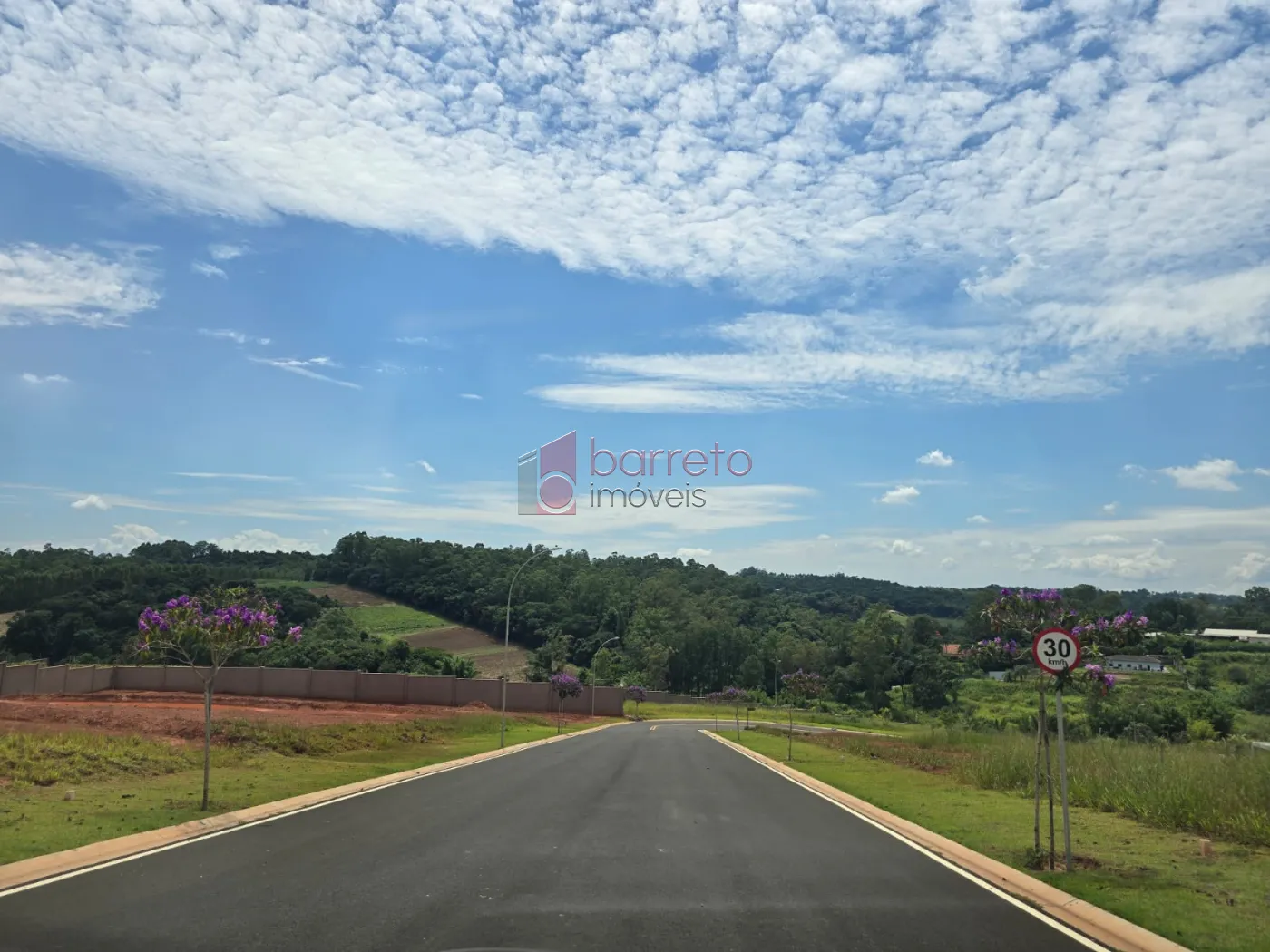TERRENO À VENDA NO CONDOMÍNIO TAMBORÉ – JUNDIAÍ/SP
