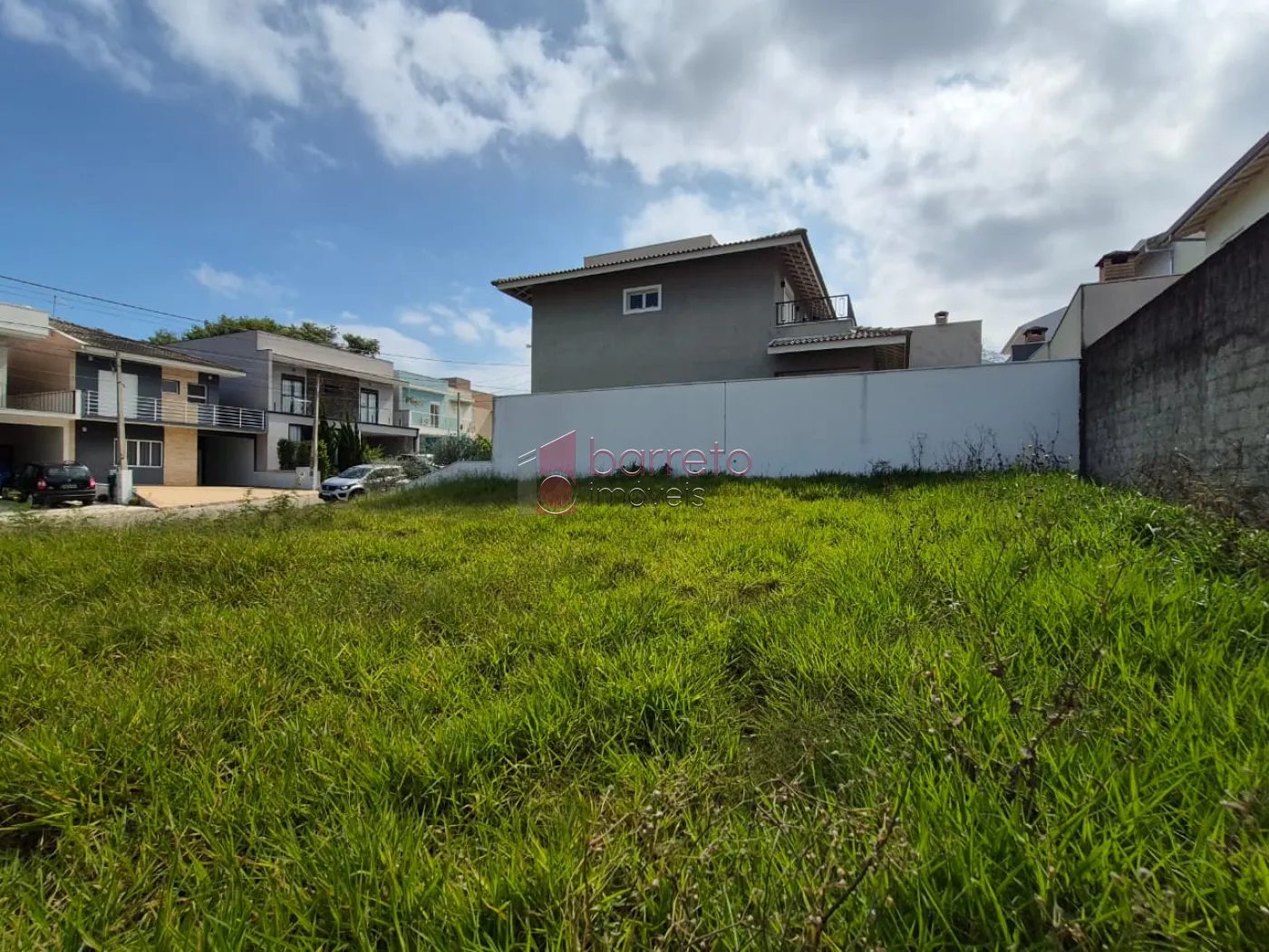 TERRENO À VENDA NO CONDOMÍNIO VILLAGGIO DI SAN FRANCISCO – MEDEIROS – JUNDIAÍ/SP